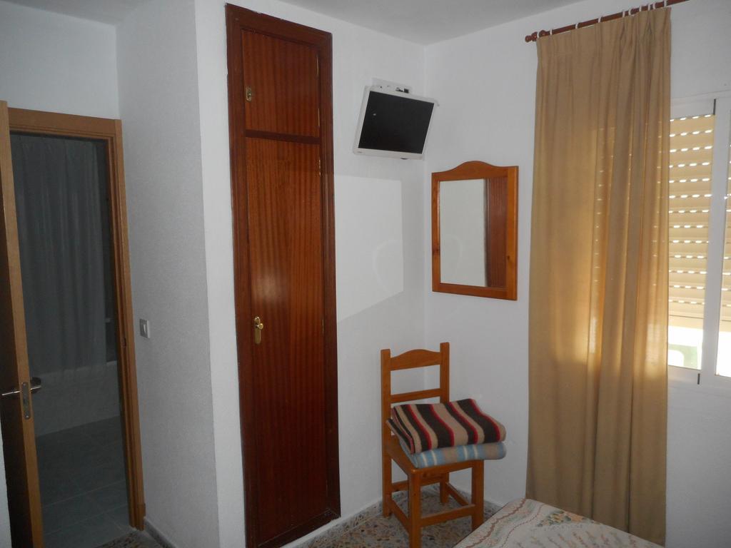 Hostal Paco Pepe Conil De La Frontera Oda fotoğraf