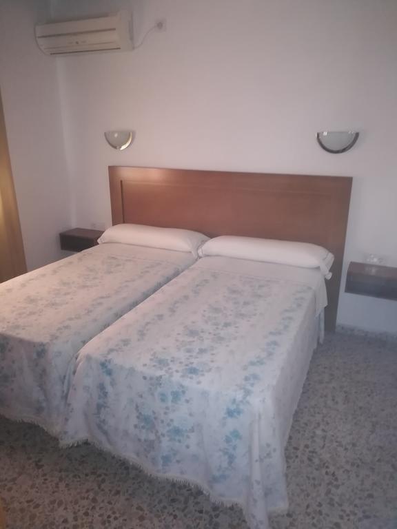 Hostal Paco Pepe Conil De La Frontera Dış mekan fotoğraf